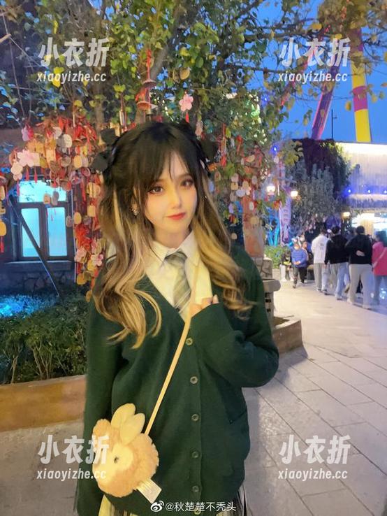 Akisoso秋楚楚兔耳图包精选，开启你的专属萌宠写真之旅，快来围观！.txt