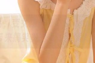 捡猫不易，变女孩更难！Bambi(밤비)DJAWA带来搞笑美图合集回馈大家！.txt