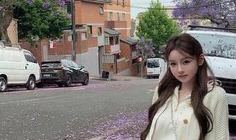 Feilin嗲囡囡 – 探索就是阿朱啊的棉袜套图，在舒适中感受细腻的写真魅力.txt