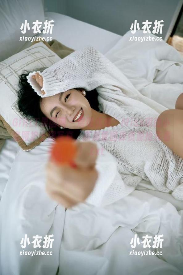 GIRLT果团网 - 展现优雅：Miss琪的小蛮腰护士服写真，高质量图库资源抢先看！.txt