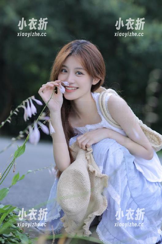 GIRLT果团网 - 在线欣赏周于希眼镜造型高清写真，时尚与艺术交汇的精彩瞬间.txt