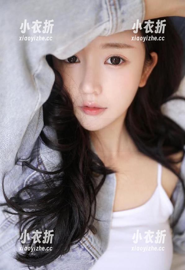 GIRLT果团网 - 少女私房写真公开：周于希的原图传递青春气息.txt