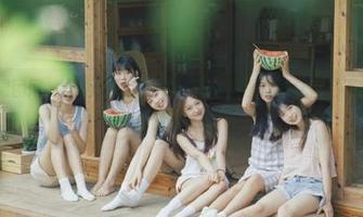 GIRLT果团网 – 王语纯魅力无穷，睡衣美图更新让你目不转睛，尽享优雅！.txt