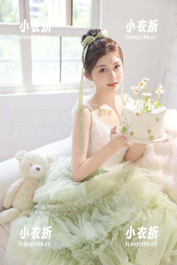 HuaYang花漾-张思允Nice HuaYang花漾 - 张思允Nice私人自拍作品的创作背后,展现她的艺术视角与思考。.txt
