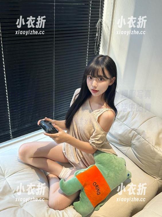 HuaYang花漾 - 心妍小公主体操服写真集分享：捕捉青春瞬间，展示生活中的舞动.txt