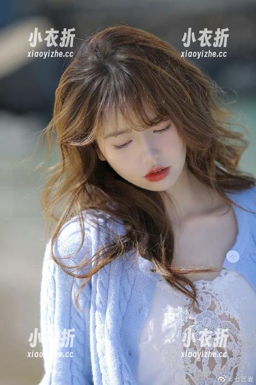 IMZSOCK爱美足 - 紫曼泳装写真艺术：精选图片资源，颠覆你的审美.txt