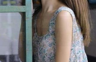 IMiss爱蜜社 – 职业装的优雅风格，俞公主美图分享展现女性职场自信与魅力.txt
