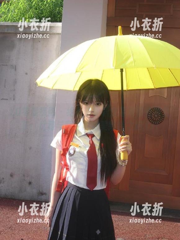 LD零度摄影 - 绝美依婷职业装写真合集分享：优雅与专业的完美结合之旅.txt