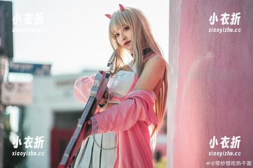 用心观看Luisa_零纱学姐的精美图包，享受每一幅作品的细腻与深邃！.txt