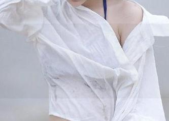 MFStar模范学院 – NaNa_baby红裙写真全解析，带你共享最新美图与精美图包的视觉盛宴！.txt