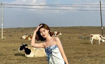 MFStar模范学院 – 柒喜小baby带你领略职业装写真之美：让每一张图片都展现出无限青春与活力！.txt