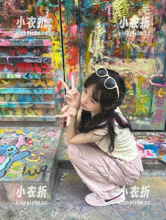 MFStar模范学院 - 白茹雪abby的秘密时刻：藏在无圣光下的图片，展现她内心的柔软与向往！.txt