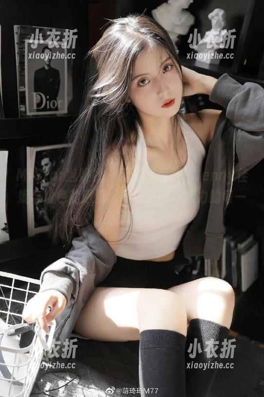 MiStar魅妍社-Jenny佳妮 MiStar魅妍社 - 无圣光写真:Jenny佳妮与粉色的邂逅,展现青春与活力的每一瞬间.txt