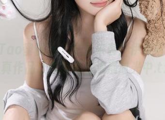 MiiTao蜜桃社 – 更新来袭！伊素妍甜心写真作品让你徜徉在浪漫时光中.txt