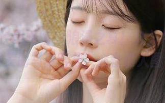 MyGirl美媛馆 – 浪漫之夏！久久Aimee比基尼美丽写真合集，必备诱人图包.txt