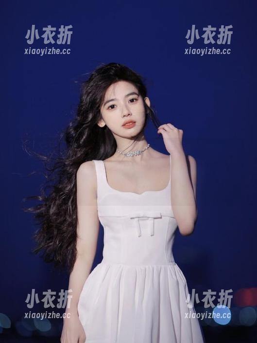 SSA丝社-晓晓 SSA丝社 - 感受晓晓的私房诱惑,35码丝袜脚图片让你一睹她的独特风采与迷人气息!.txt