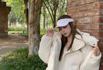Seya狮砸倾情奉献的“斯库拉”照片合集，完美展现她的独特风格！.txt
