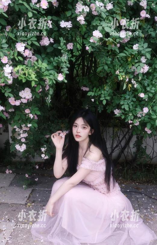 TGOD推女神 - 白一晗JK写真资源库全新上线，原图等你来下载！.txt