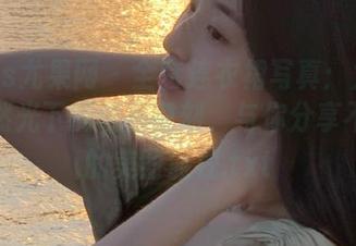 UGirls尤果网 – 全套连衣裙写真：尤菲儿在自然光下的优雅时刻，与你分享不一样的美丽旅程.txt