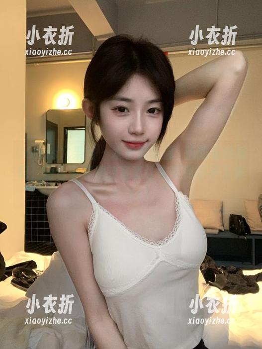 UGirls尤果网 - 水手服与温鈊怡的奇妙搭配，图包中满满的写真让你笑到停不下来！.txt