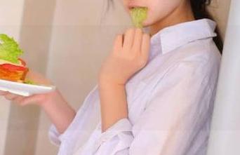 UGirls尤果网 – 今秋必看！最新禅叽zankii万圣节写真，尽享摄影艺术的无限魅力！.txt