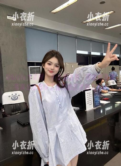 UGirls尤果网 - 不止是白色，谭晓彤高清写真分享揭示了无尽的艺术魅力.txt