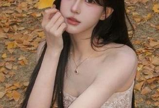 UGirls尤果网 – 走进霓梓心妹妹的写真作品集，体会温暖与美好并存的生活片段.txt