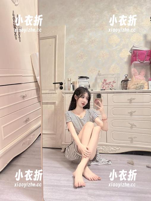 Vinnegal 赞美VinnegalRaven乳胶内衣:美丽图集与丰富资源合集.txt
