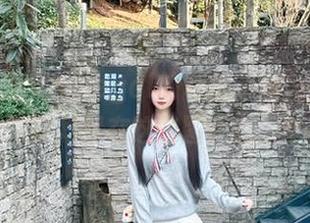 与你分享Vinnegal的私拍专辑，花嫁的甜蜜瞬间尽在这些图片哦！.txt