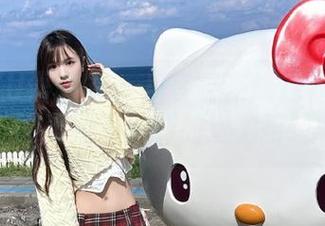 XIAOYU语画界 – 月音瞳在线连体衣写真合集，探索她不一样的魅力与风情.txt