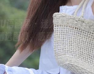 XIAOYU语画界 – 迷人豹纹：潘朵拉Laa的写真精选图集，感受每一处细腻的美.txt