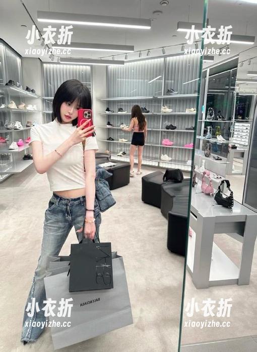 XINGYAN星颜社 - 王俪丁呀双人写真全套，下载后你会发现，生活可以更美好！.txt