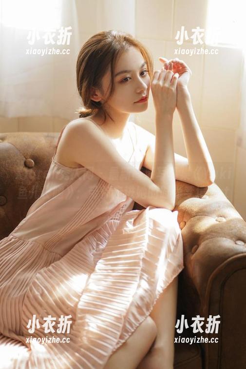 Xiuren秀人网 - 最新高清写真集《Yuki鱼儿长腿》：带你走进她的时尚梦境.txt