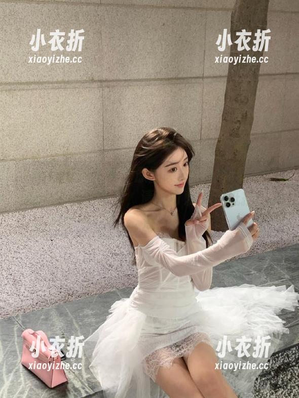 Xiuren秀人网 - 原图曝光！最新呆呆的瑞bb水手服写真，清新可爱无法抵挡！.txt
