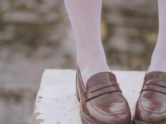 Xiuren秀人网 – 小肉肉咪双马尾无圣光图集，唤醒你心中的少女梦！.txt