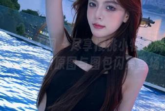 Xiuren秀人网 – 尽享樱桃小犊子清纯写真魅力：全新原图与图包闪亮登场.txt