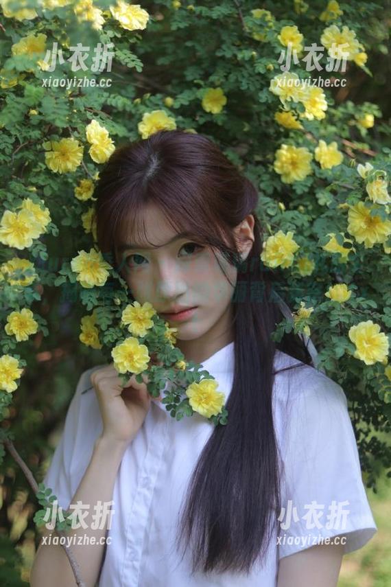 Xiuren秀人网-瑞瑞ruirui Xiuren秀人网 - 探索瑞瑞ruirui礼服全集,揭晓每一张原图的华丽背后秘密!.txt