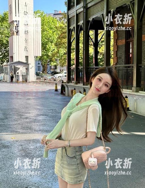 Xiuren秀人网 - 深入探索：盼盼龙女sunny性感无圣光内衣套图，展现她的独特风采.txt