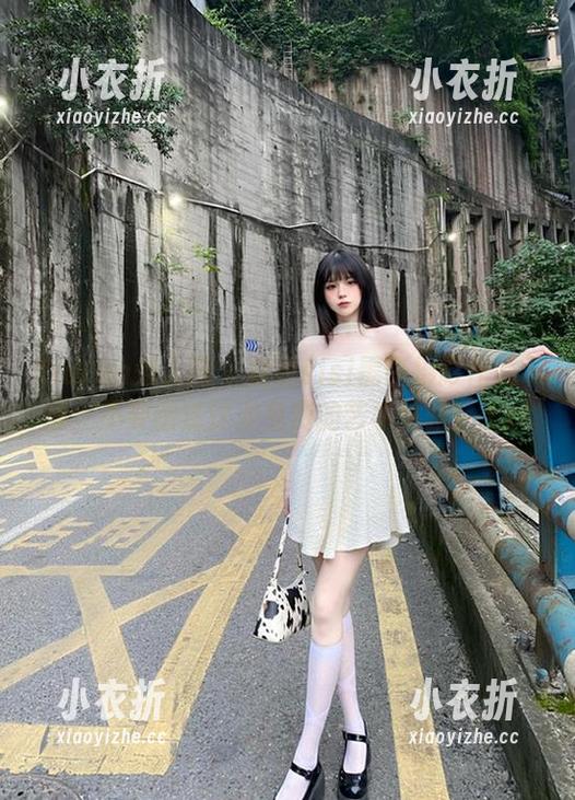 Xiuren秀人网 - 糖豆sisi黑白摄影作品下载，不要错过这波免费的艺术体验！.txt