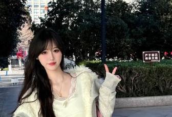 Xiuren秀人网 – 畅游“考拉Koala奶牛”的无圣光世界，领略不一样的写真风采.txt