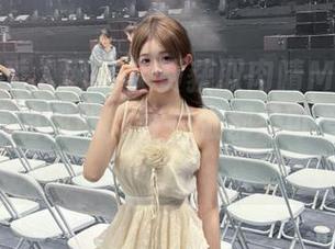 Xiuren秀人网 – 免费获取肉晴MINI学姐超越想象的图册，每一张都是可爱无极限.txt