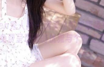 Xiuren秀人网 – 绝美金悦汐眼镜写真图册，免费呈现她的优雅与个性之美.txt