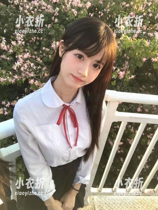 Xiuren秀人网 - 闵妮网袜写真精选：细腻纹理与优雅气质的完美结合.txt