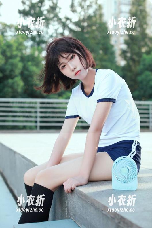 Xiuren秀人网 - 夏日阳光下的雨儿1494：迷人写真合集流露出灵动与优雅的气息.txt