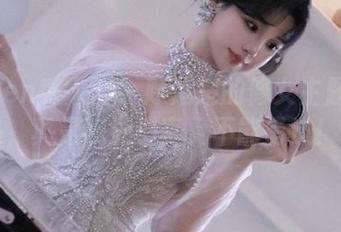 Xiuren秀人网 – 顾楚楚的修女主题美图作品，真是视觉盛宴，不能错过！.txt