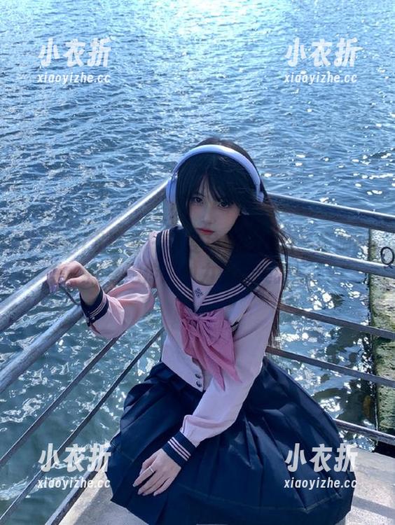 YouMi尤蜜荟 - 享受免费的林幼一瑜伽图集，感受她传递的力量与美丽！.txt