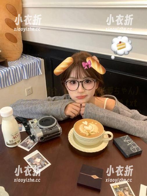 唯美与幻想结合，asagiriai(爱ちゃん)的ReZero写真原图带来视觉新体验.txt
