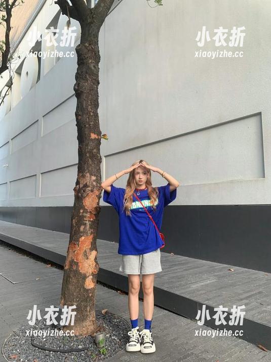 beautyleg - Penny最新写真更新，带你走进她专属的JK时尚世界！.txt