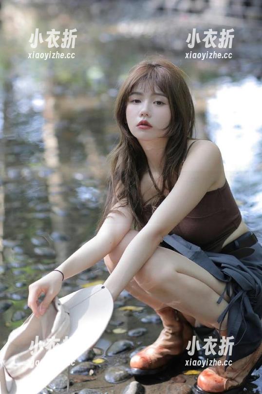 beautyleg - 最新一辑Stephy美足精彩写真图片，带你领略时尚风采.txt