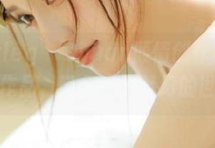 beautyleg – Syuan倾情创作的白色清新全套作品，带你走入梦幻的世界.txt